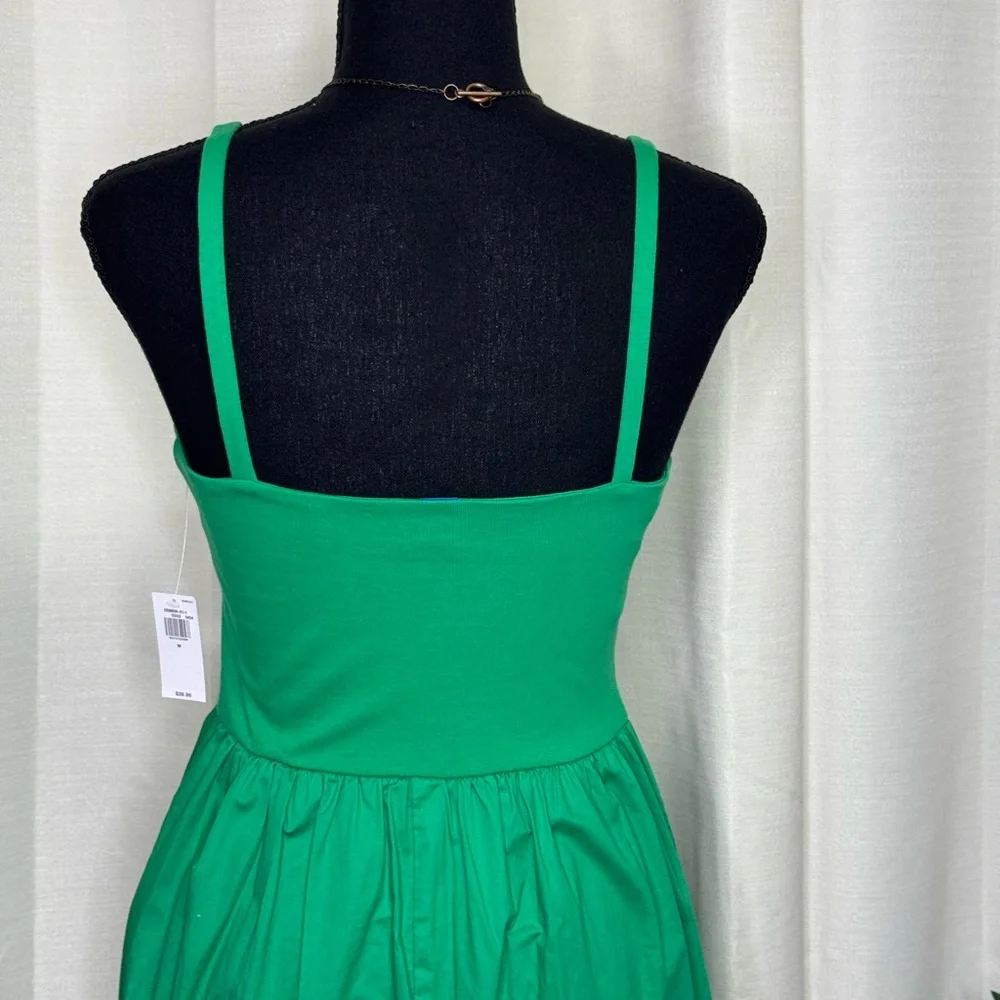 Old Navy Vibrant Green Maxi Dress - Picture 7 of 9